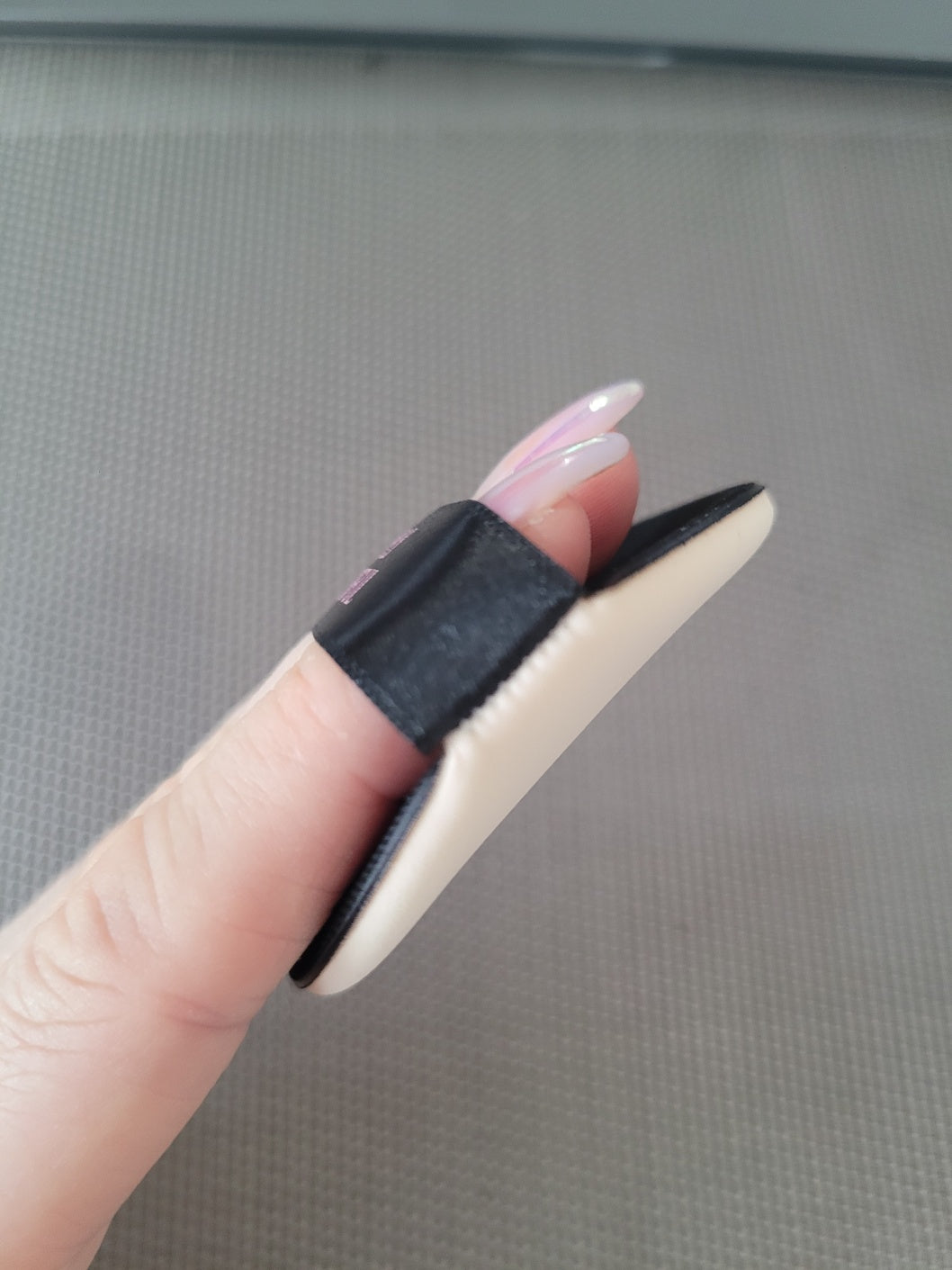 Simply Beautiful Premium Rubycell Antibacterial Puff 2EA